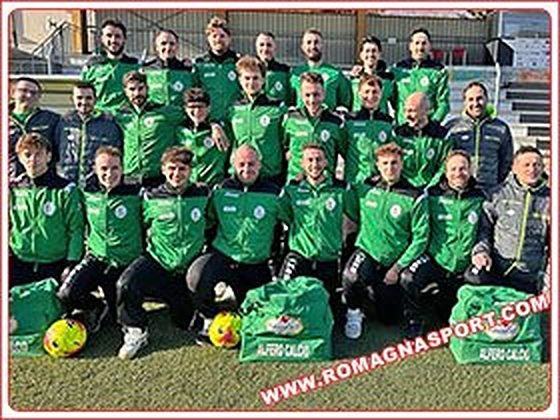 L'Alfero al completo, nella foto ufficiale della stagione.